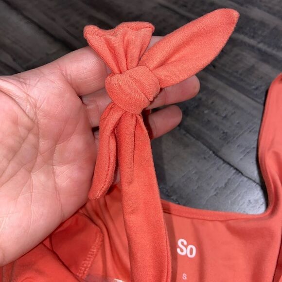 NWT SO brand tie strap romper - Picture 5 of 6